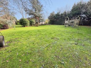 Photo 17- click for photo gallery